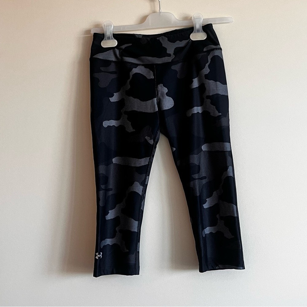 UNDER ARMOUR CAMOUFLAGE SHORT LEGGINGS